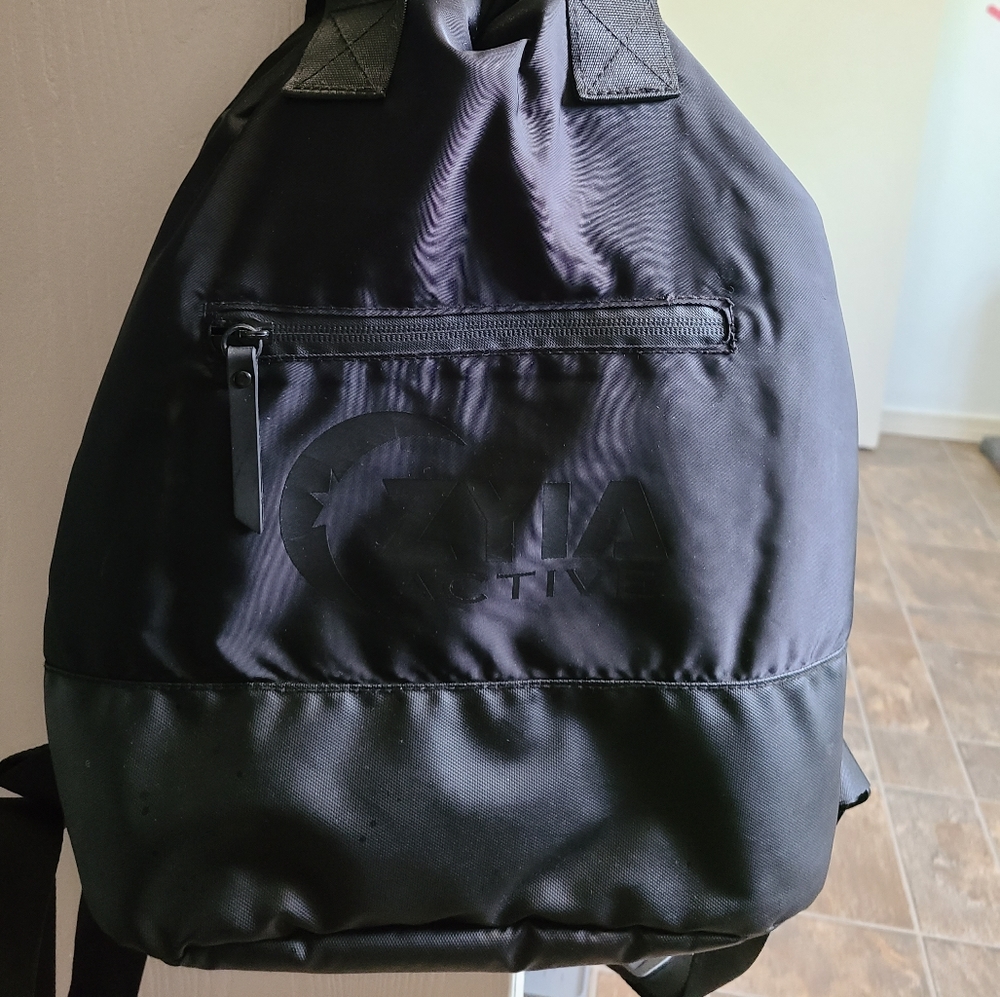 Zyia Backpack